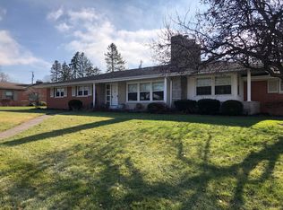 1703 Letitia Dr, Sidney, OH 45365