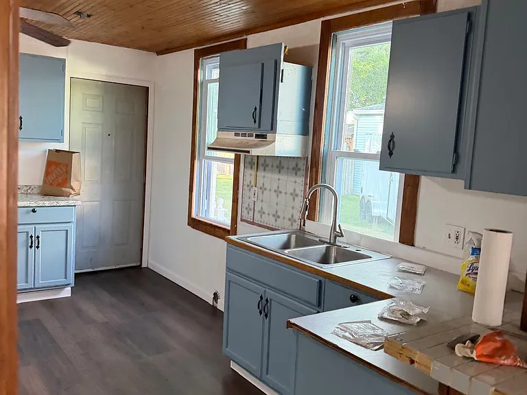 80 Laverack Ave #1 — Photo 4