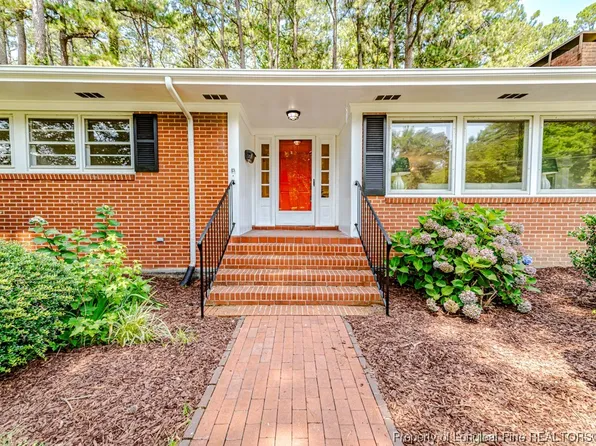 904 Whitford St, Sanford, NC 27330