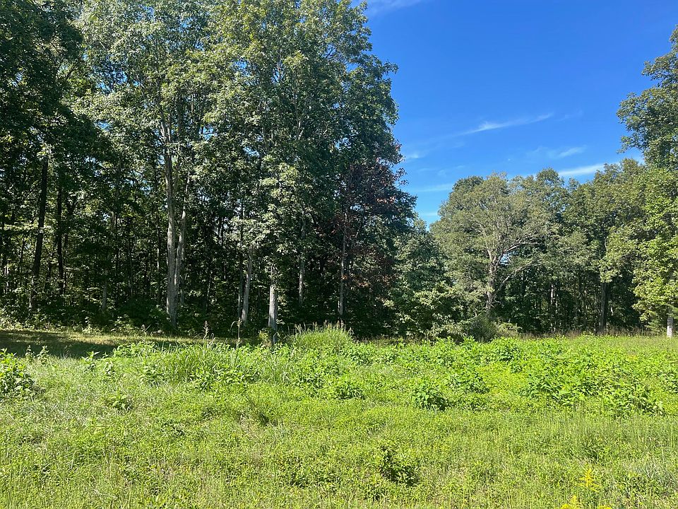 1st image of 77 Cumberland Xing