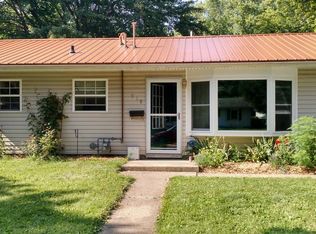 918 Nobel Ln, Madison, WI 53704