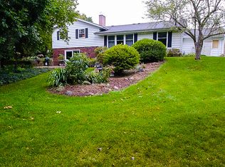 8101 W Abbott Ave, Greendale, WI 53129