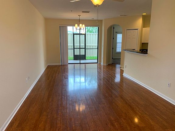 4th image of 315 Via Castilla St Unit 103