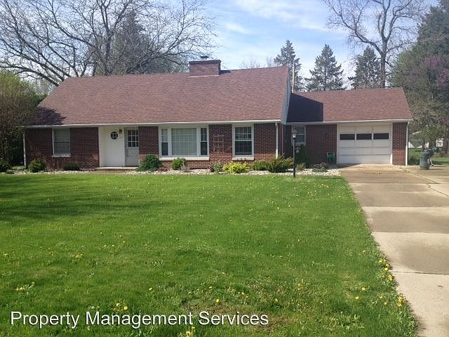 1st image of 117 River Vista Dr