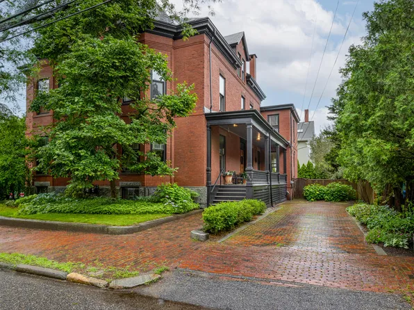 326 Spring Street, Portland, ME 04102