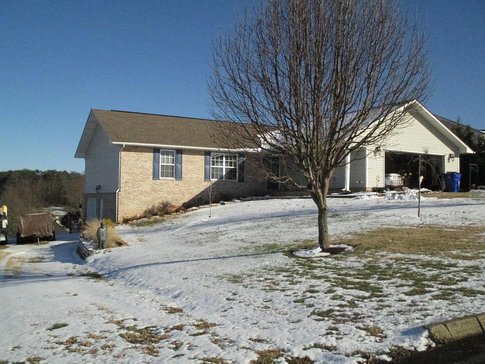 1st image of 3132 Blueberry Dr