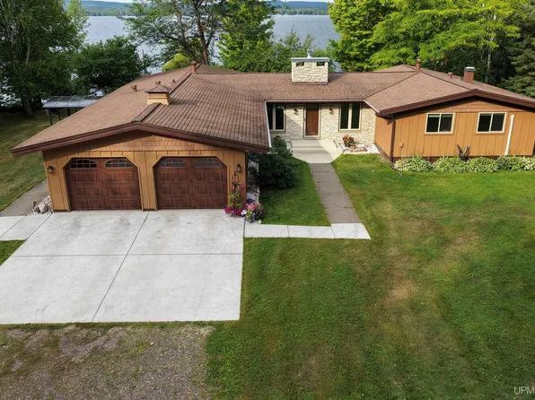N11211 E Shore Rd, Marenisco, MI 49947