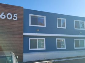 605 San Pablo Ave