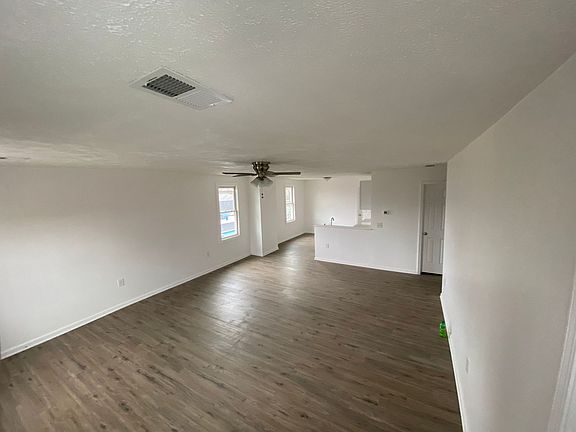 2nd image of 1224-1226 Argonne Dr Floor 1224-2