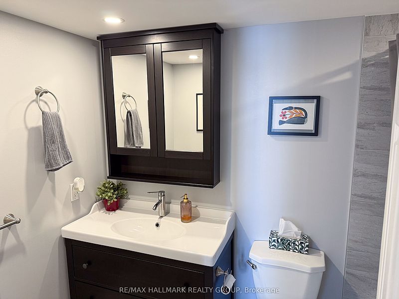 Ottawa Apartment for rent - 2 Bedrooms — photo 12