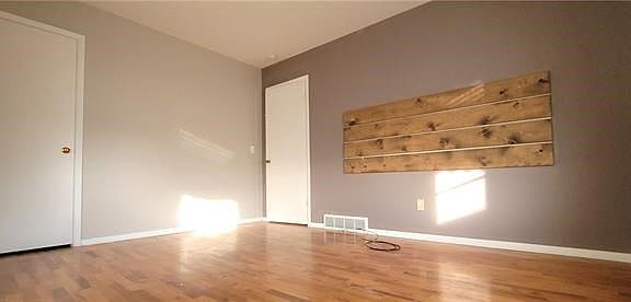 3rd image of 3409 S 30th St