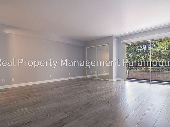 5th image of 2700 Cahuenga Blvd E APT 1306