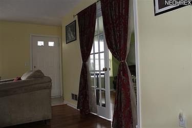 5th image of 754 Heath Ln