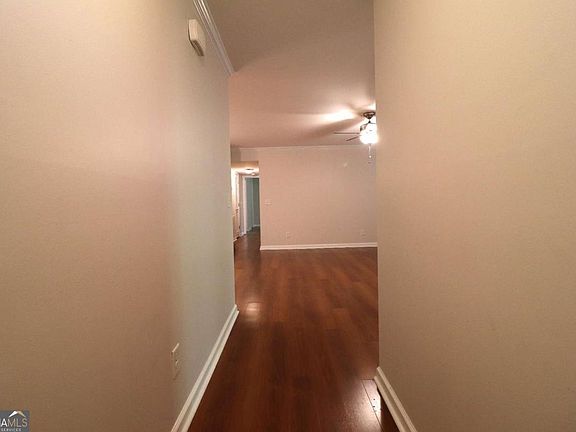 3rd image of 3900 Riverlook Pkwy SE Unit 209