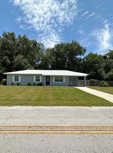 173 SW Orchid Ter Photo 1 173 SW Orchid Ter Photo 1