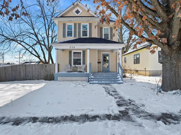 238 Houston St, Saint Charles, MO 63301