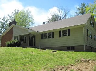 233 Rogers Rd, Covington, VA 24426