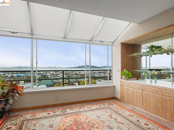 1201 Brickyard Way APT 312, Richmond, CA 94801