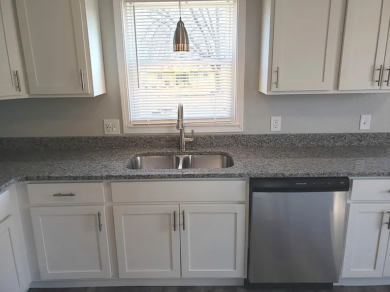 5470 Brook Point Rd — Photo 8