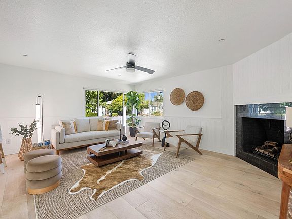 4th image of 506 Avenue del Oro Avenue