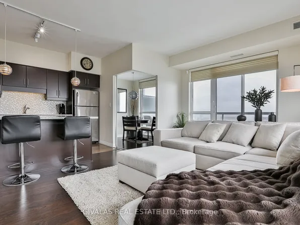 30 Herons Hill Way #2110, Toronto, ON M2J 0A7