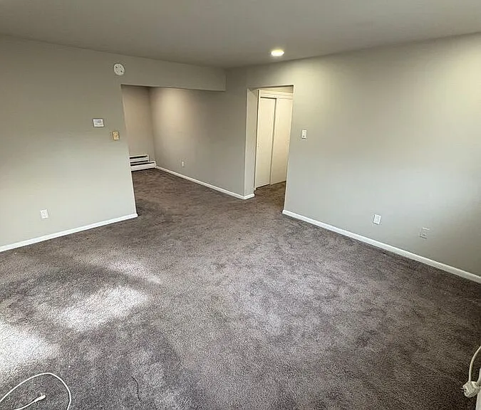 210 Trinity Ave #B5 — Photo 4