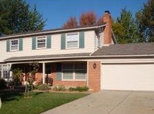 18660 Walmer Ln, Beverly Hills, MI