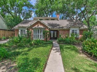 9710 Kit St, Houston, TX 77096