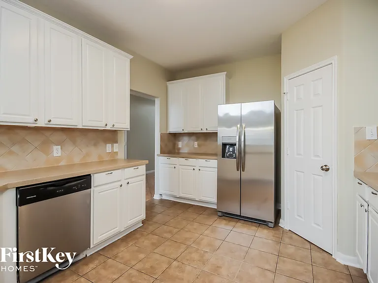 9410 Mustang Park Ct — Photo 6