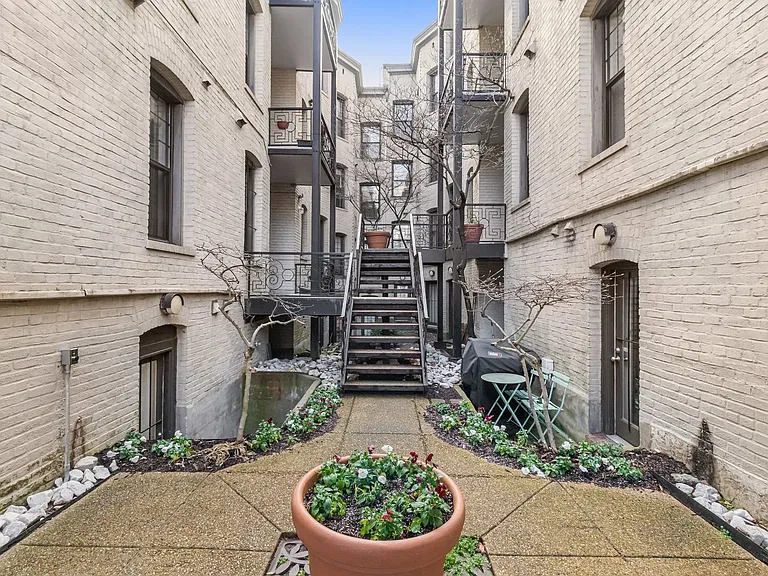 1840 California St NW #4A — Photo 38