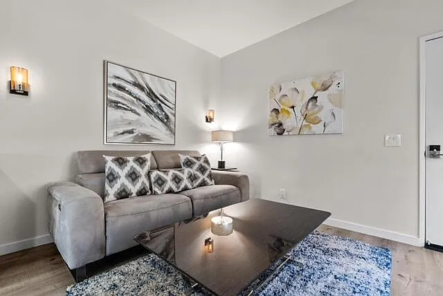 38101 Crocus Ln — Photo 11