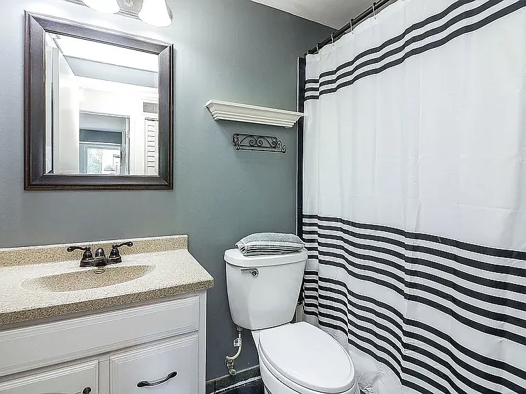 21U Fernwood Dr #21 — Photo 11