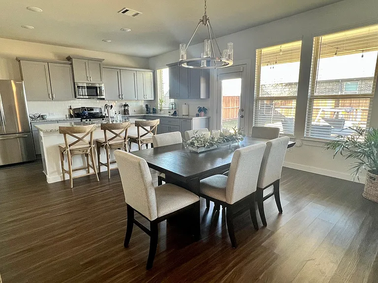 4300 Cozy Pine Dr — Photo 5