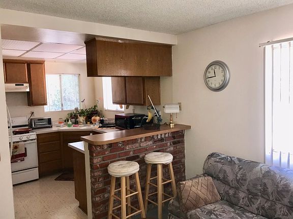 5th image of 1985 Glenoaks Blvd Unit 136