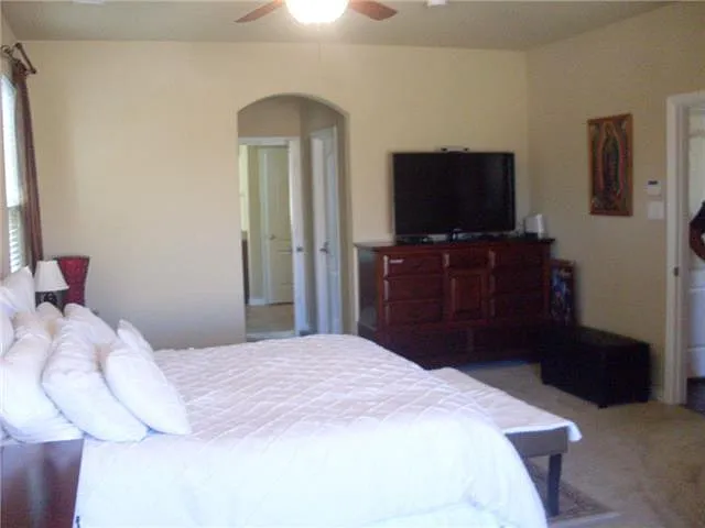 8204 Texian Trl — Photo 10