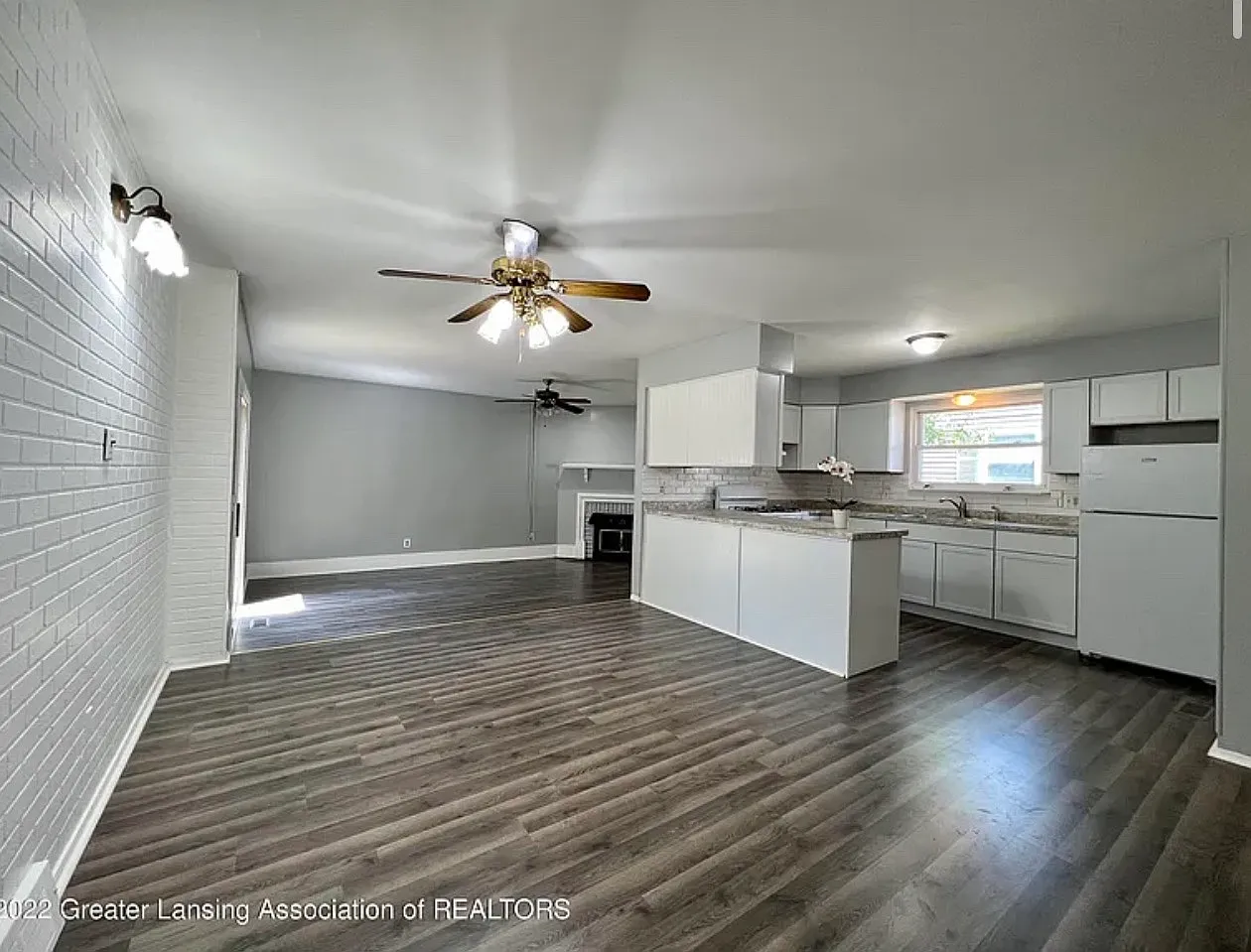 3 bed, 1302 sqft, $1,750 — Photo 4