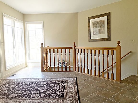 4th image of 16967 Driftwood Dr