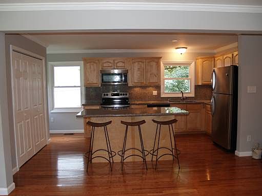 1st image of 607 N Stonestreet Ave