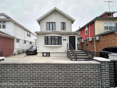 1560 W 2nd St, Brooklyn, NY, 11204