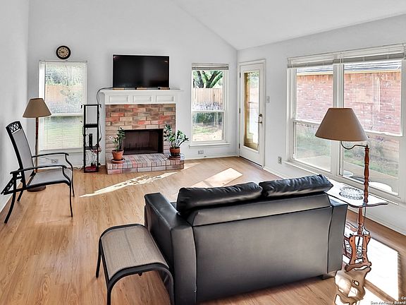 2nd image of 12235 NETHERWOOD LN