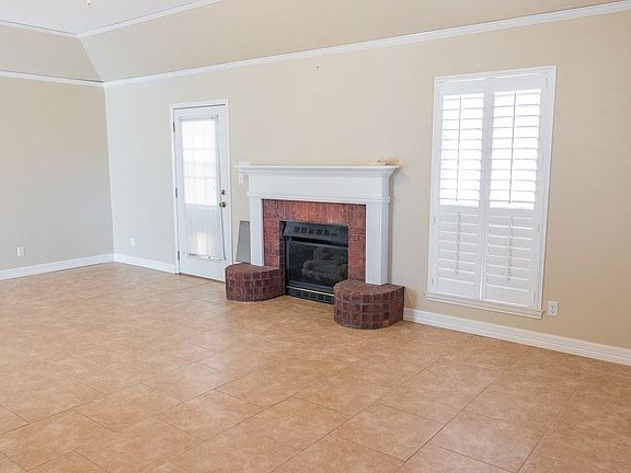 4th image of 7 Southridge Dr