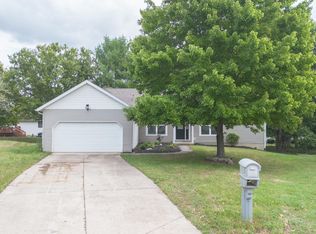 425 S Violet Ct, Ellettsville, IN 47429
