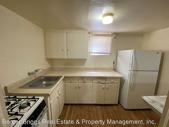 4th image of 1401 Dr Martin Luther King Jr Ave NE APT E