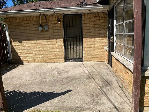 4th image of 10102 Nassau Ln