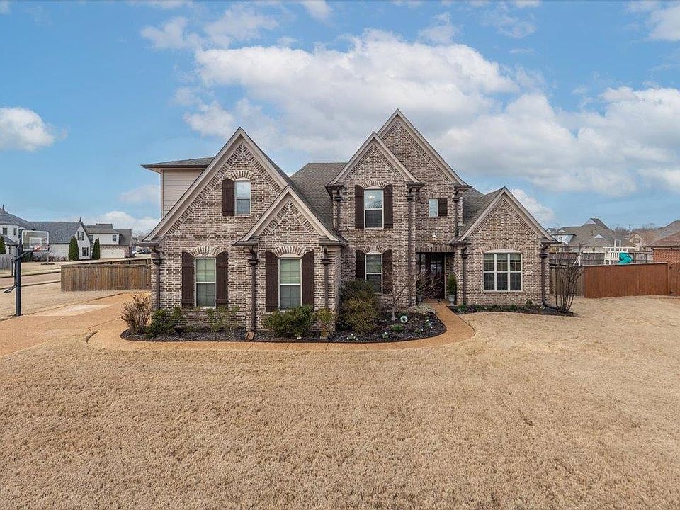 1st image of 3525 Welford Dr