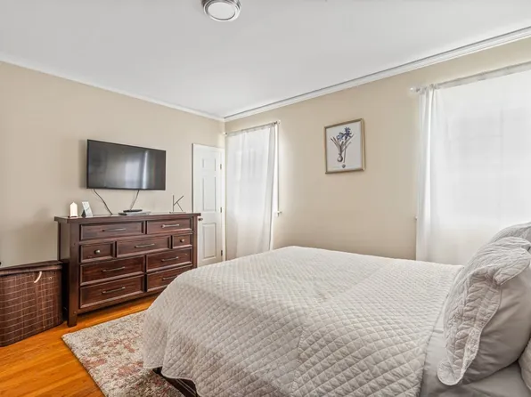 130-12 178th Street image 9 of 33