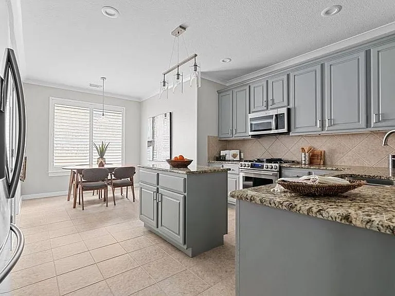 10820 Sky Rock Dr — Photo 10