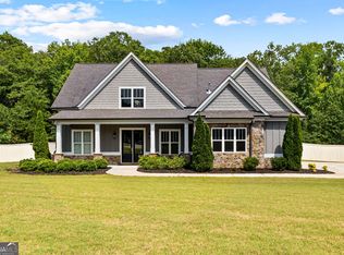 195 Berry Hill Ln, Tyrone, GA