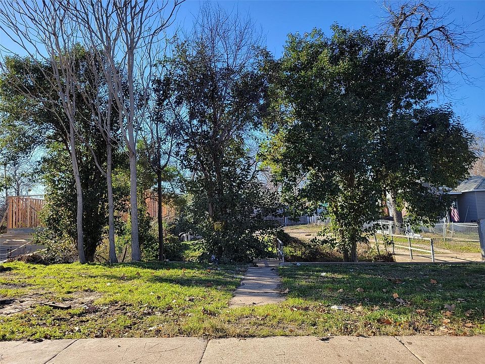 1st image of 1009 S Waverly Dr