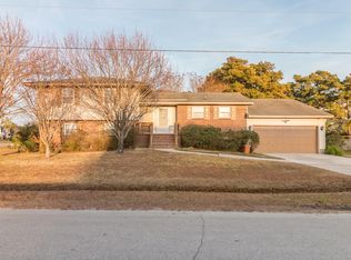 401 Margaret St, Beaufort, NC 28516